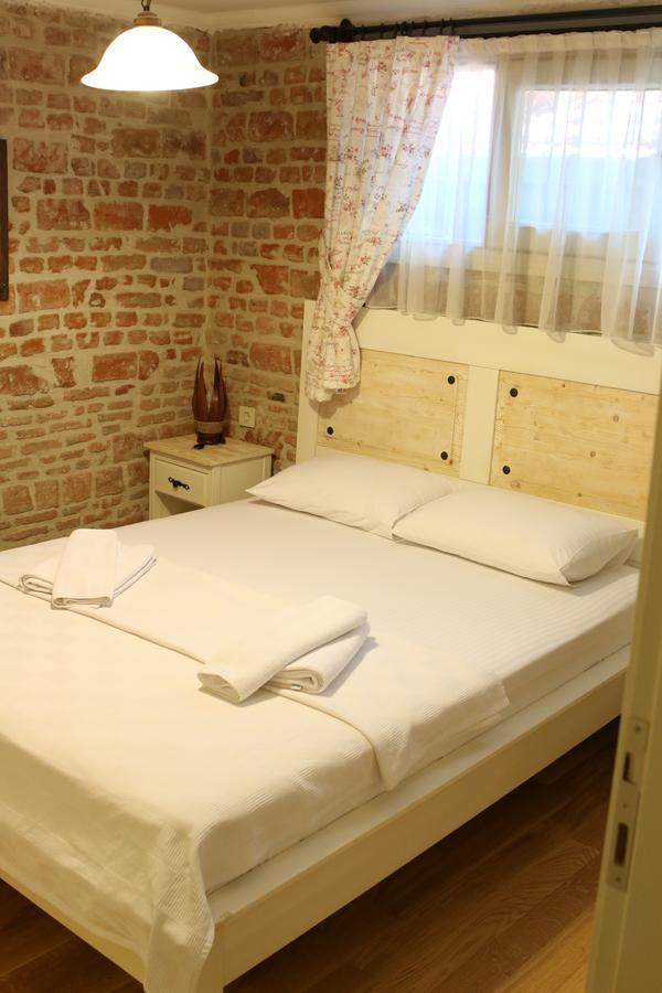 Gizemli Konak Ayvalik Exterior foto