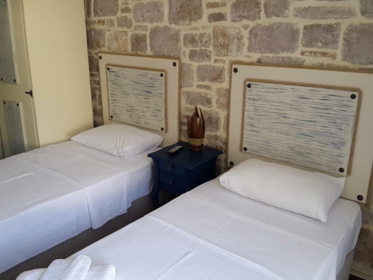 Gizemli Konak Ayvalik Exterior foto