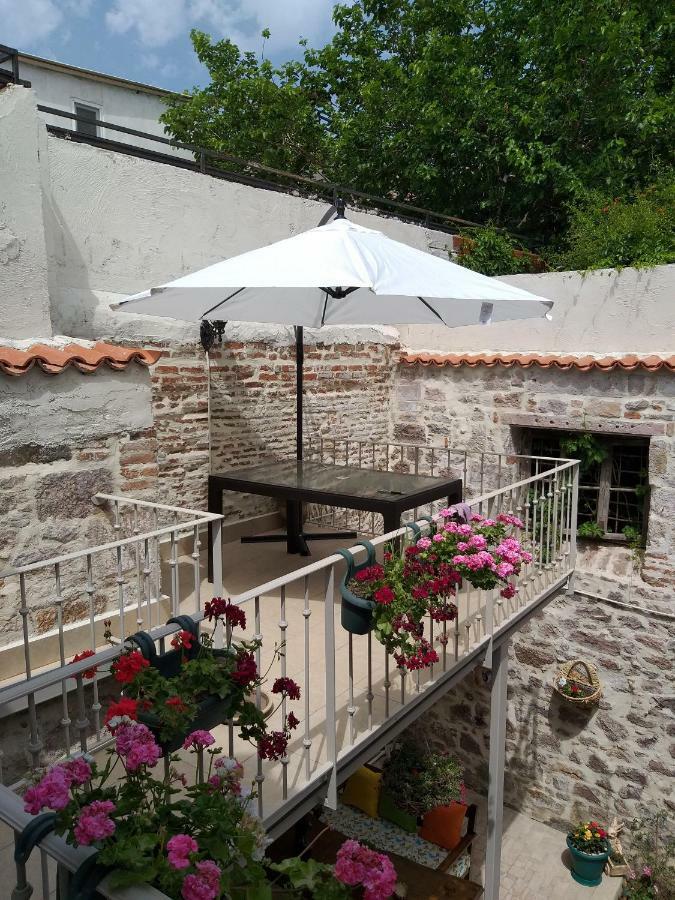 Gizemli Konak Ayvalik Exterior foto